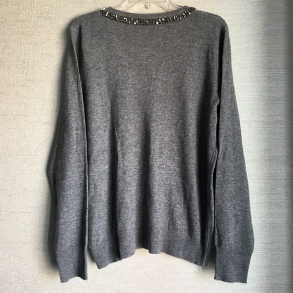 Equipment 'Cecile' embellished V-neck sweater - Picture 6 of 6